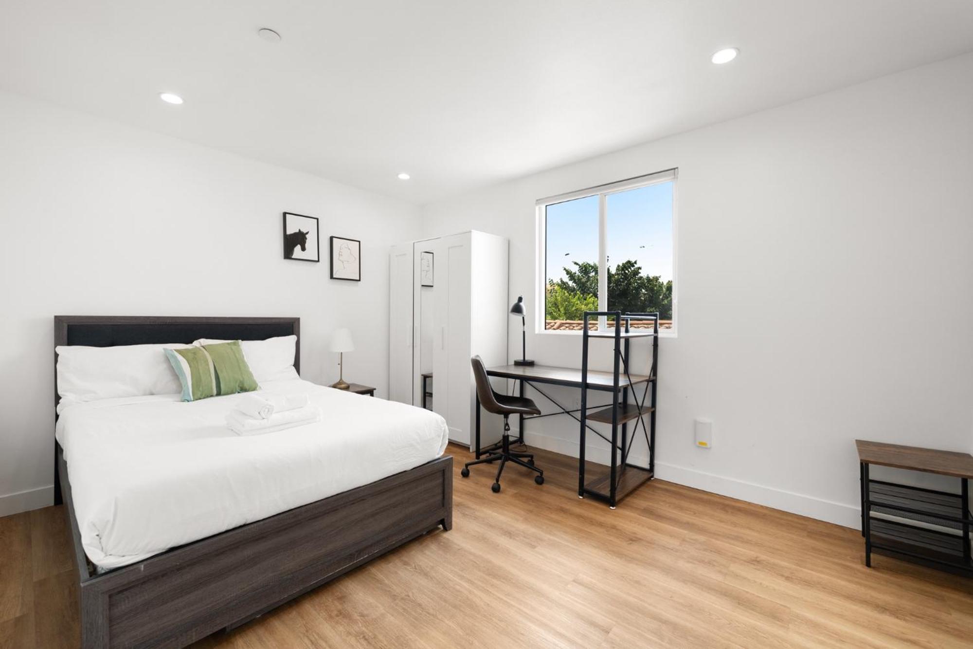 Charming Urban Retreat Near Usc In La- Private Room With Share Living Room With Kitchen Los Angeles Dış mekan fotoğraf